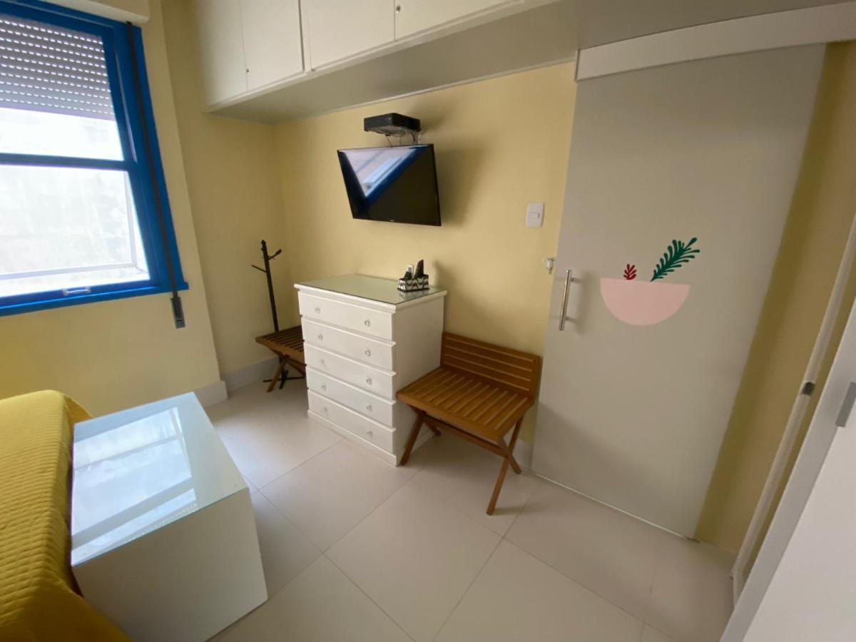 Copa Beach Home - Copacabana Posto 4 Quadra Da Praia Рио де Жанейро Екстериор снимка
