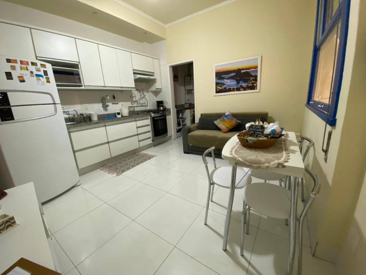 Copa Beach Home - Copacabana Posto 4 Quadra Da Praia Рио де Жанейро Екстериор снимка