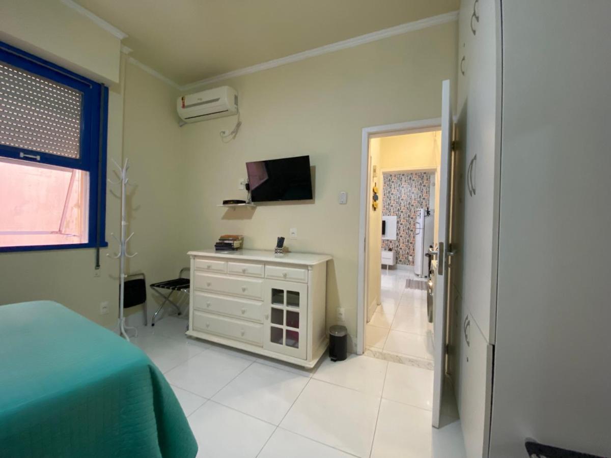 Copa Beach Home - Copacabana Posto 4 Quadra Da Praia Рио де Жанейро Екстериор снимка