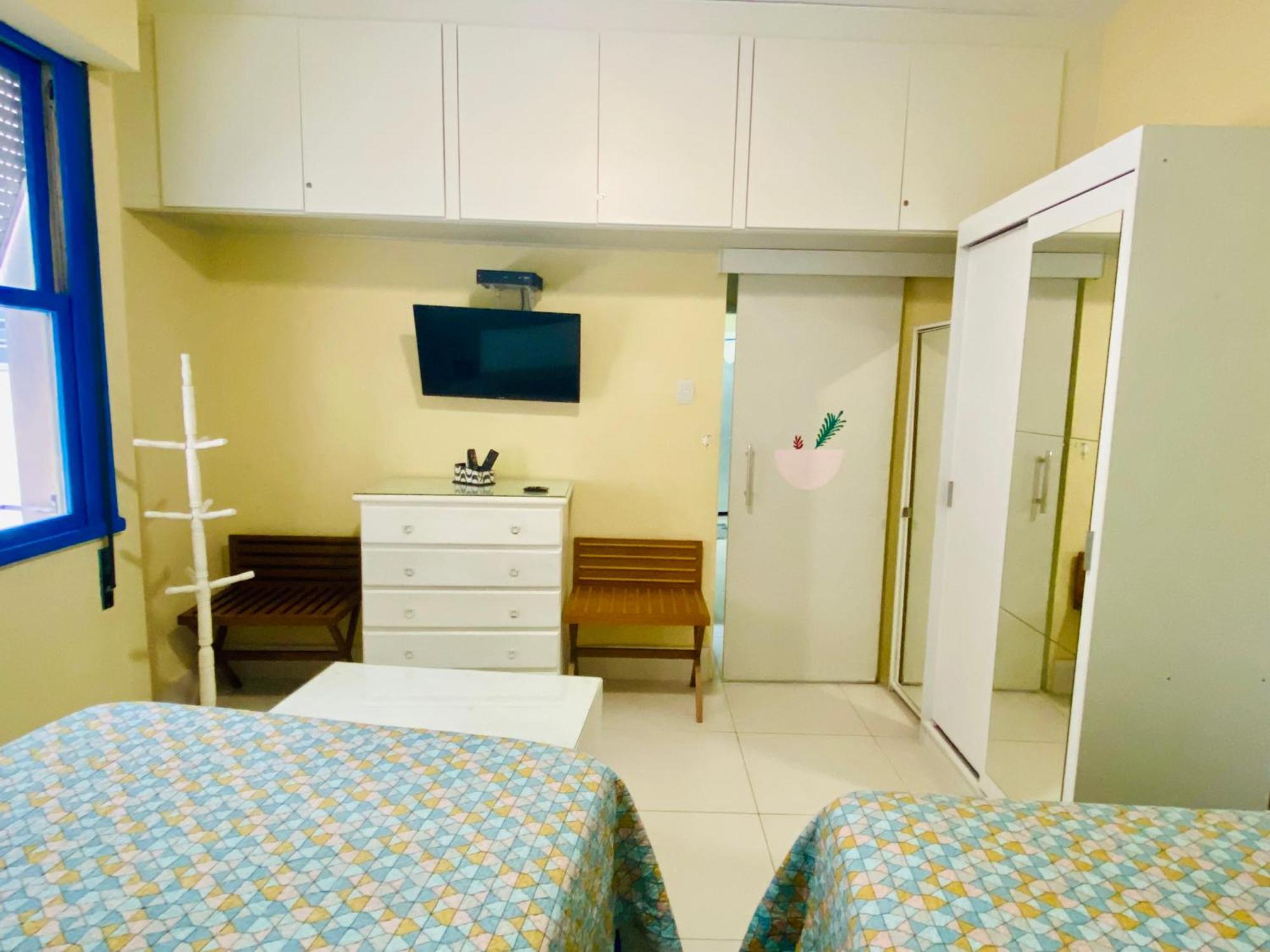Copa Beach Home - Copacabana Posto 4 Quadra Da Praia Рио де Жанейро Екстериор снимка