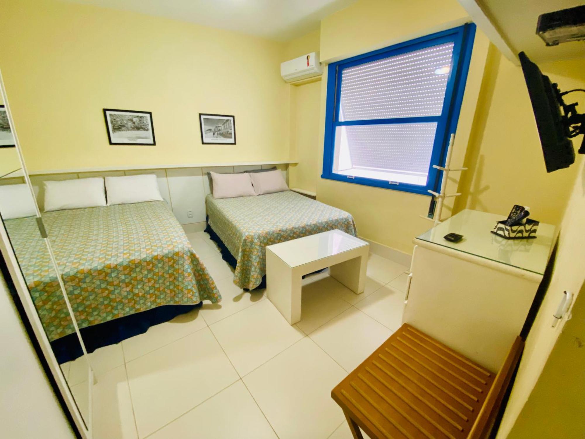 Copa Beach Home - Copacabana Posto 4 Quadra Da Praia Рио де Жанейро Екстериор снимка