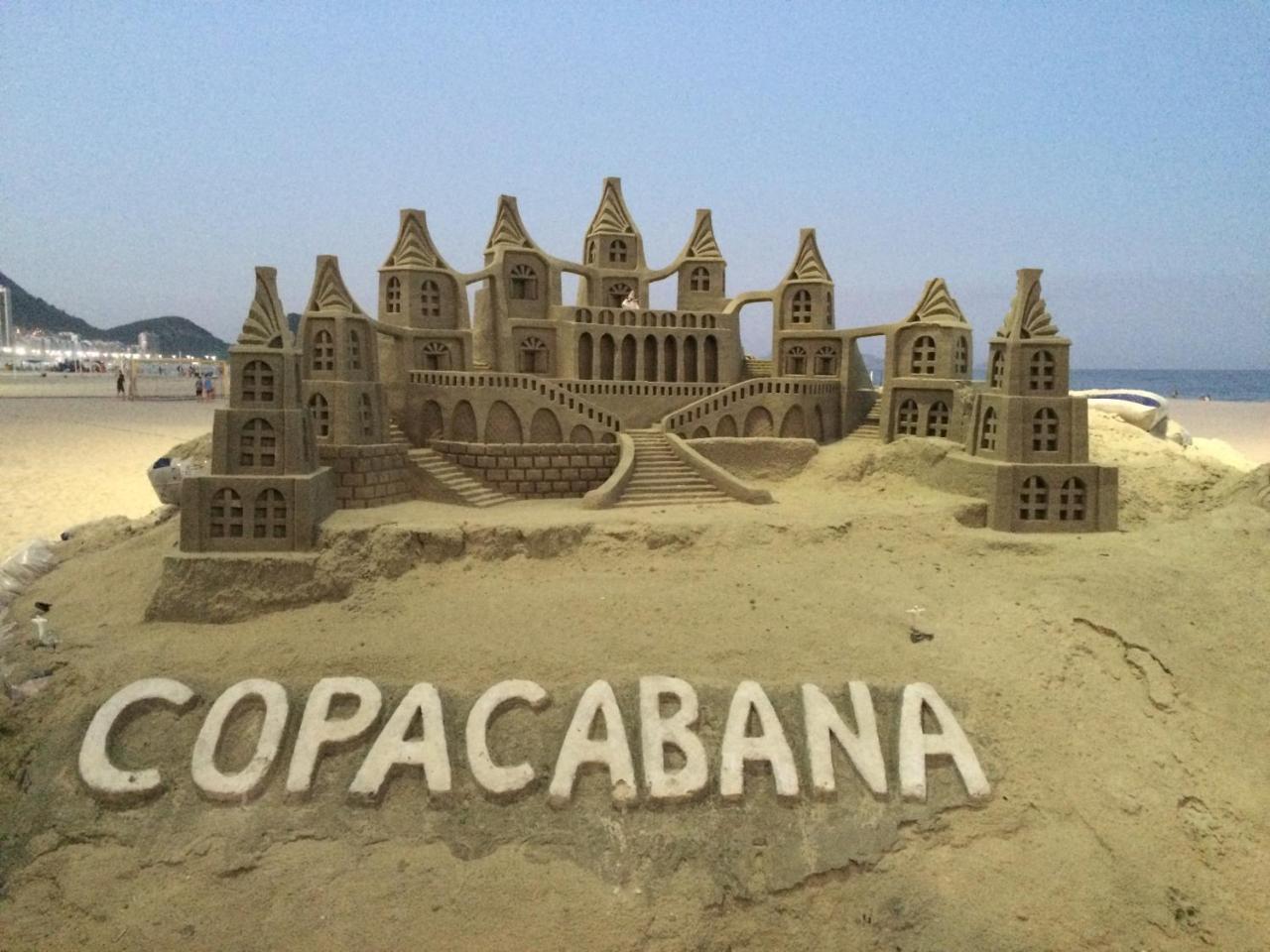 Copa Beach Home - Copacabana Posto 4 Quadra Da Praia Рио де Жанейро Екстериор снимка